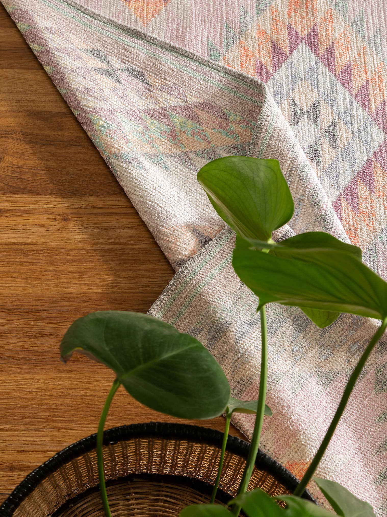 Tapis en 80% Polyester, 20% Coton en Multicouleur avec une pile de 1- 5 mm de hauteur de benuta