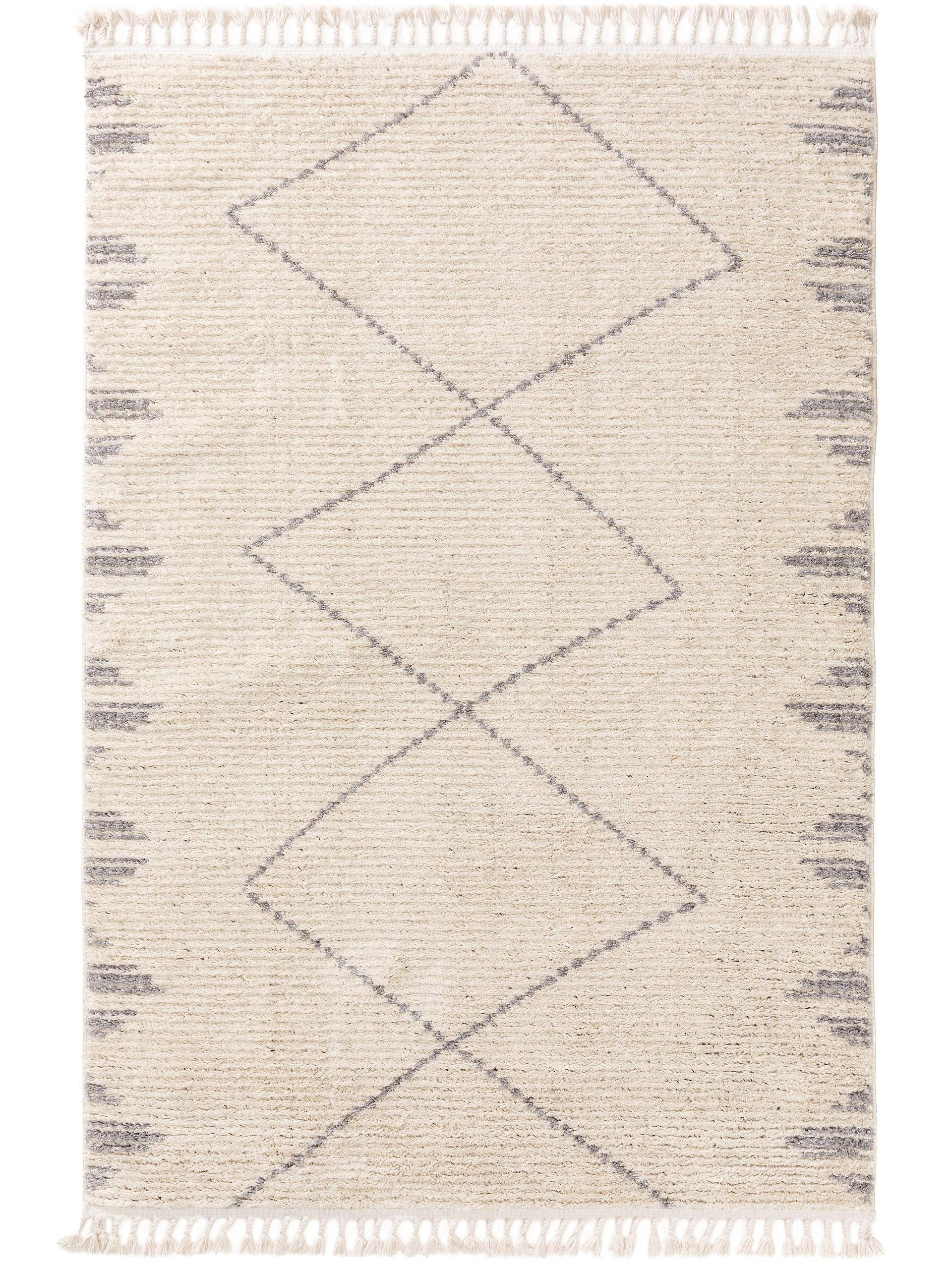 Rug made of 100% Polyester in Beige with a 21 - 30 mm high pile by benuta Pop