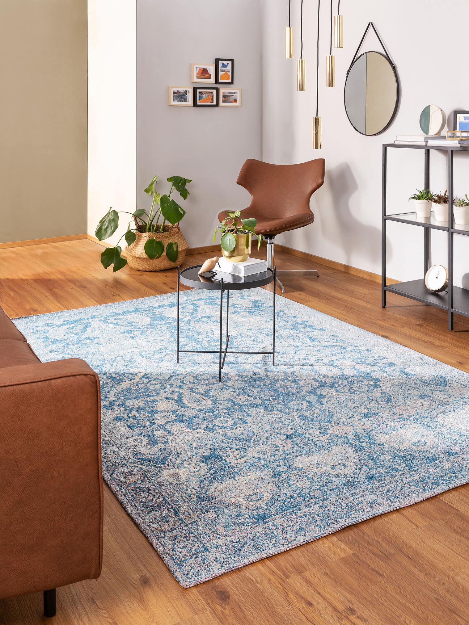 Tappeto di 85% Poliestere, 15% Cotone in Azzurro con pelo alto 1- 5 mm da benuta