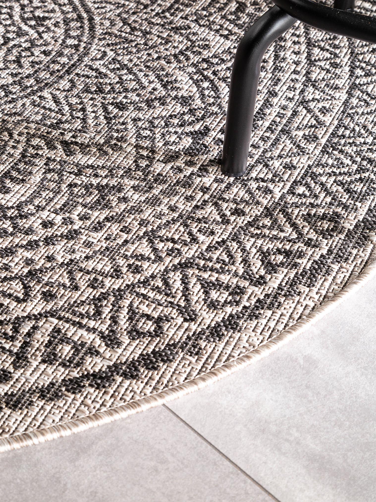 Teppich aus 100% Polypropylen in Beige mit bis 5 mm hohem Flor von benuta Nest