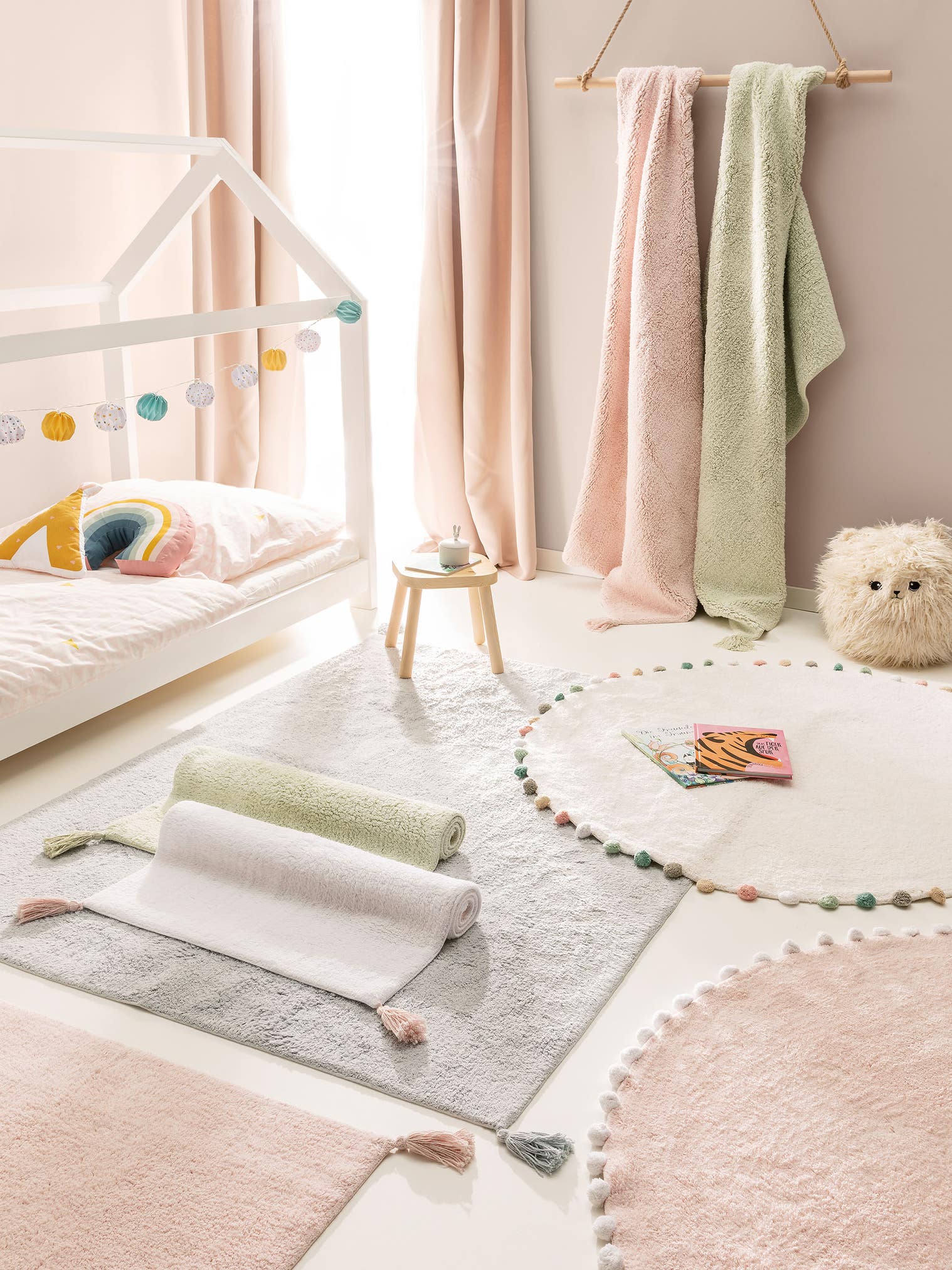 Matta av 100% Bomull i Beige med 6 - 10 mm hög lugg från Lytte