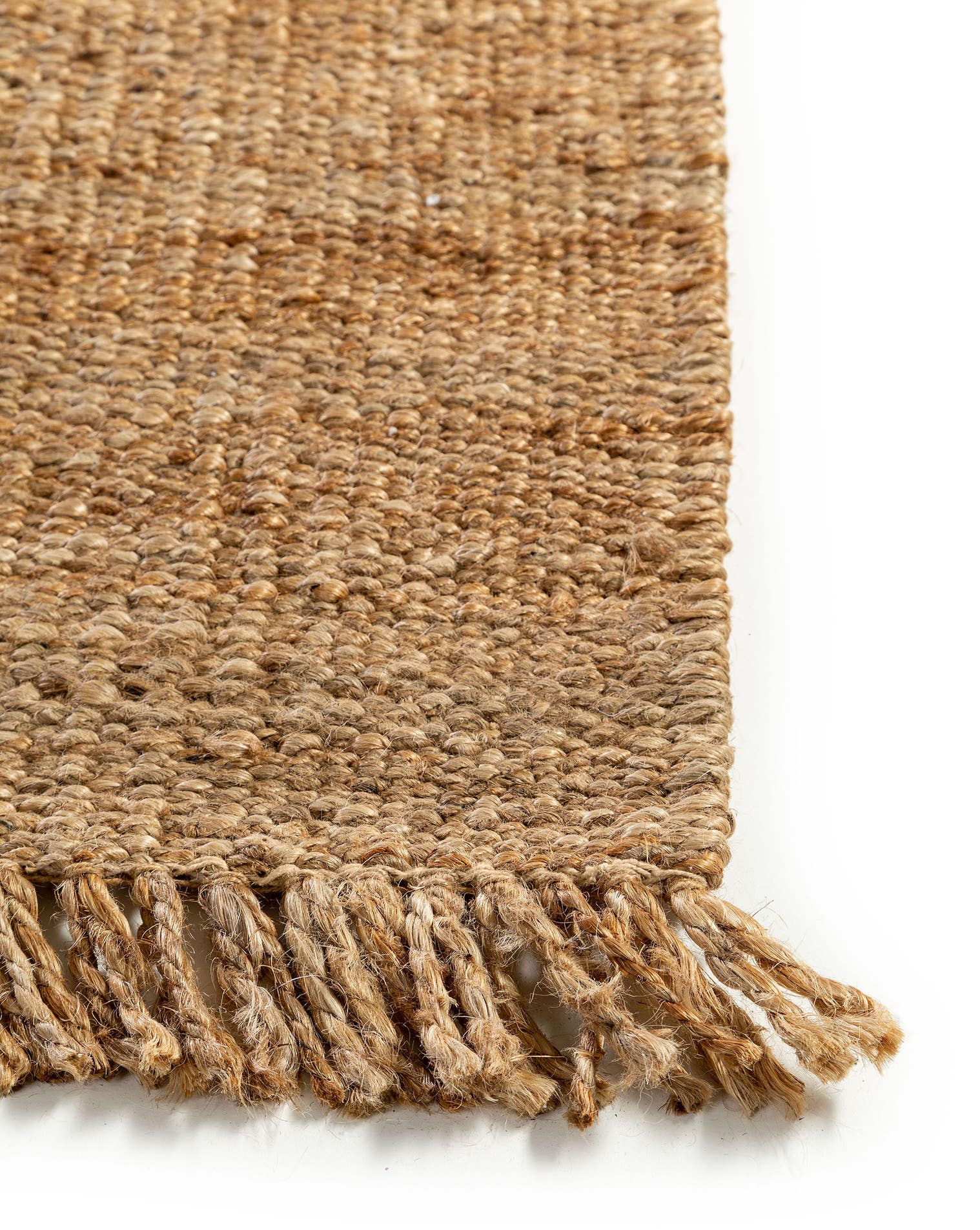 Teppich aus 100% Jute in Braun mit bis 5 mm hohem Flor von benuta Pure