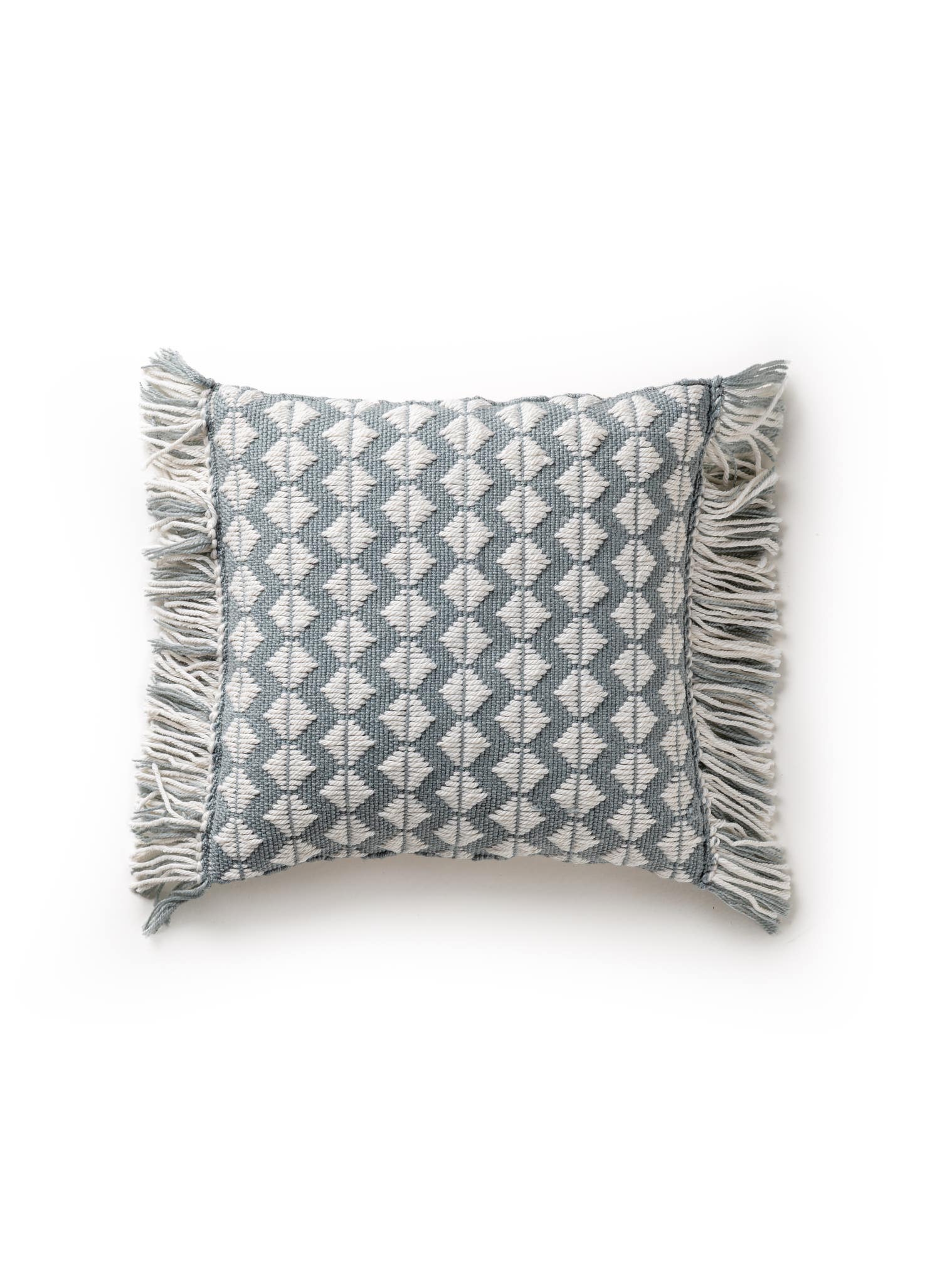 In- & Outdoor cushion Morty Blue in Geometric design made of 100% Polyester (recycled PET) by benuta Pure