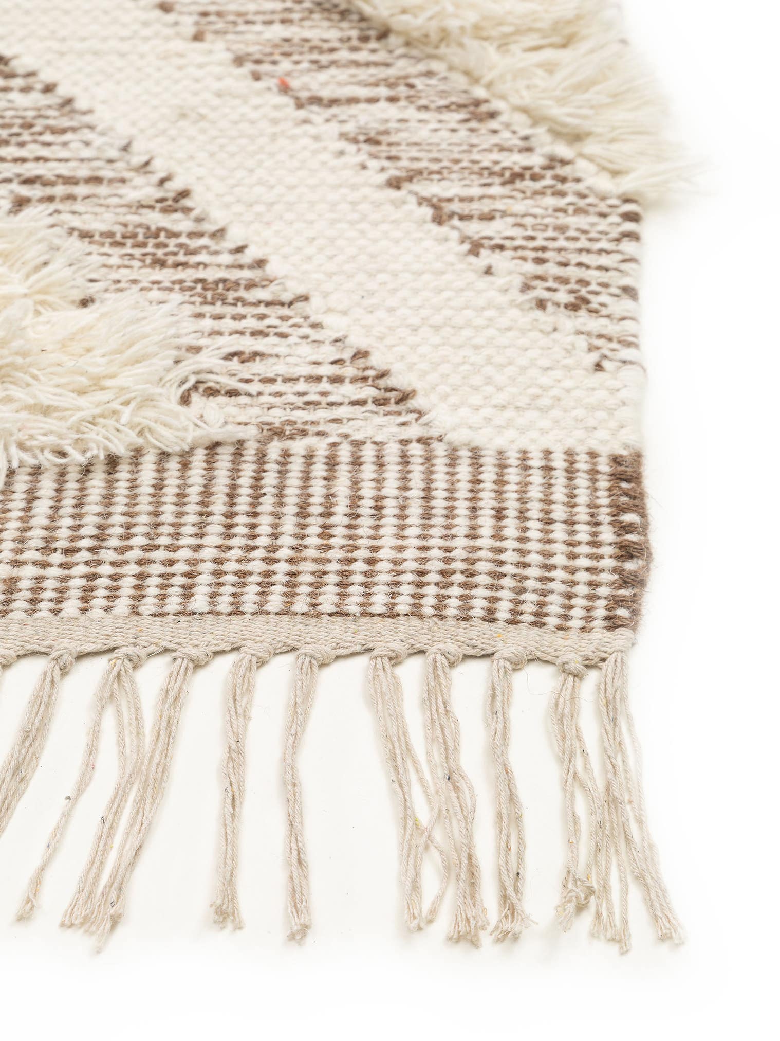 Teppich aus 80% Wolle, 20% Baumwolle in Beige mit 11 bis 20 mm hohem Flor von Lytte