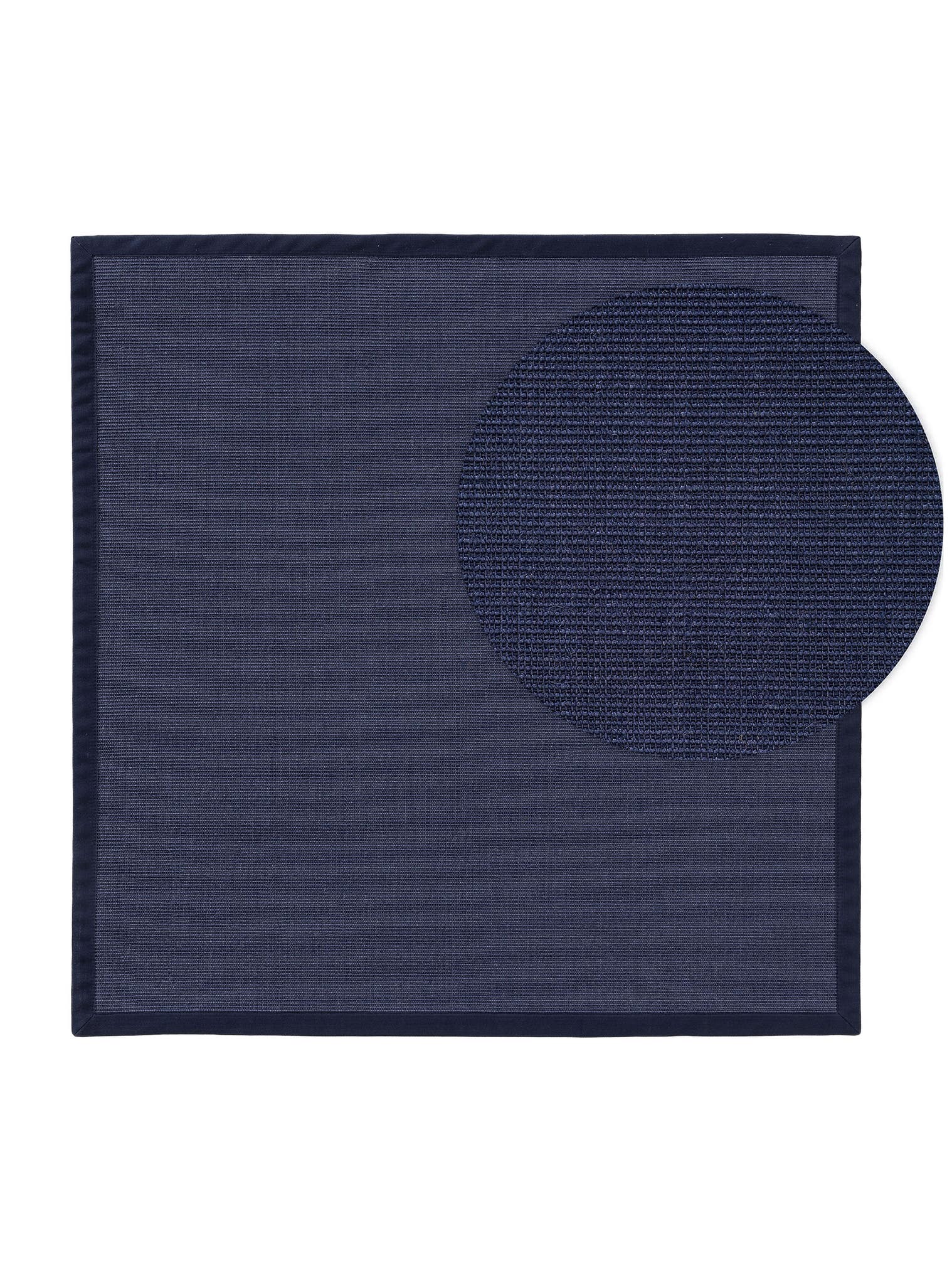 Teppich aus 100% Sisal in Blau mit bis 5 mm hohem Flor von benuta Nest