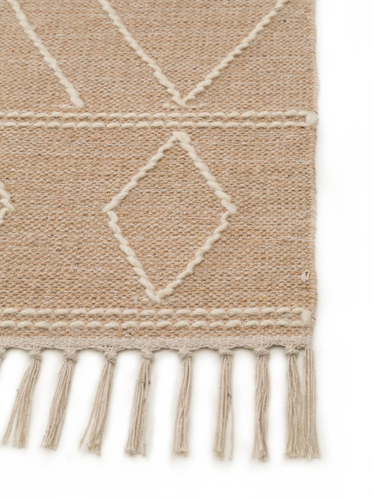 Tapijt van 60% Katoen, 40% Wol in Beige met een 1- 5 mm hoge pool van benuta Pure