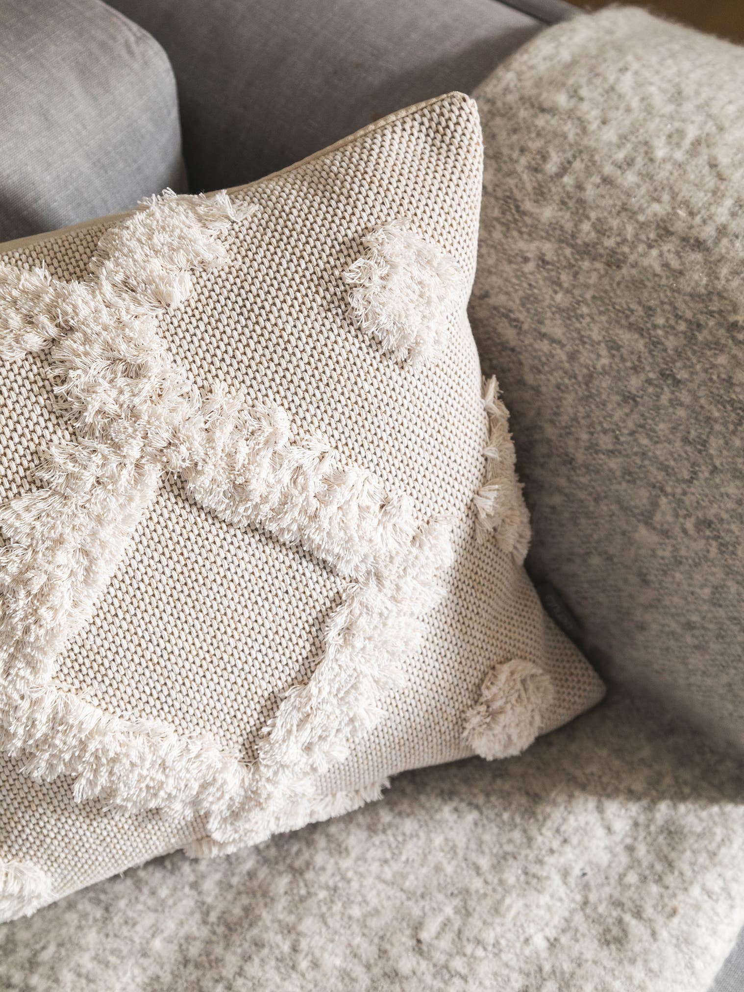Kissenbezug Samson Cream im Design Berber aus 100% Baumwolle von benuta Pop