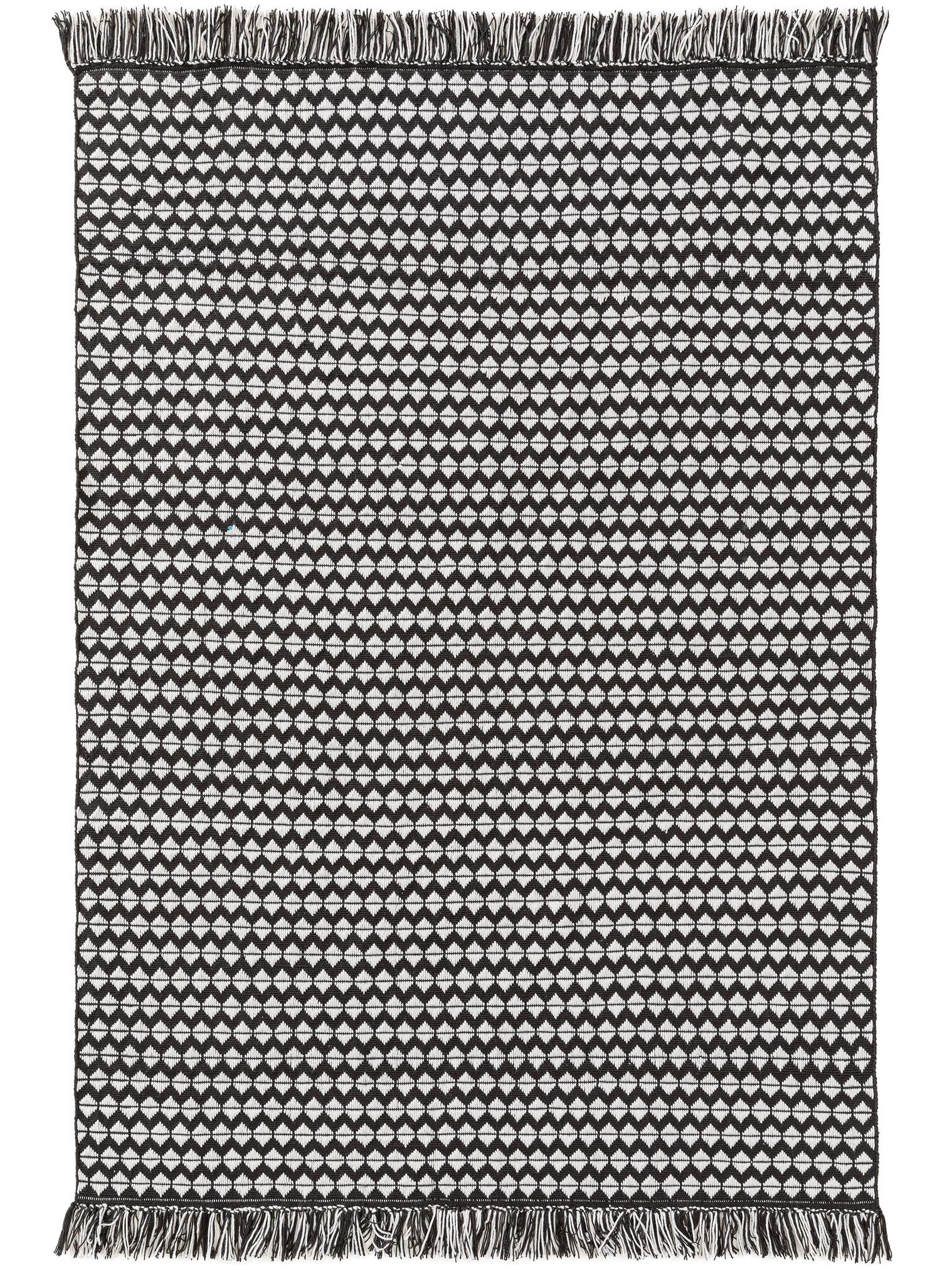 Matto 100 % polyesteriä (kierrätetty PET)a värissä Musta/valkoinen enintään 5 mm korkealla nukalla merkiltä benuta Pure