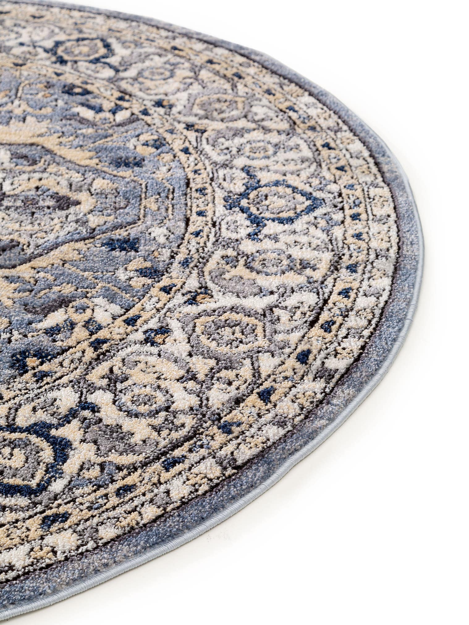 Teppich aus 70% Polyester, 30% Polypropylen in Grau mit 11 bis 20 mm hohem Flor von benuta Nest