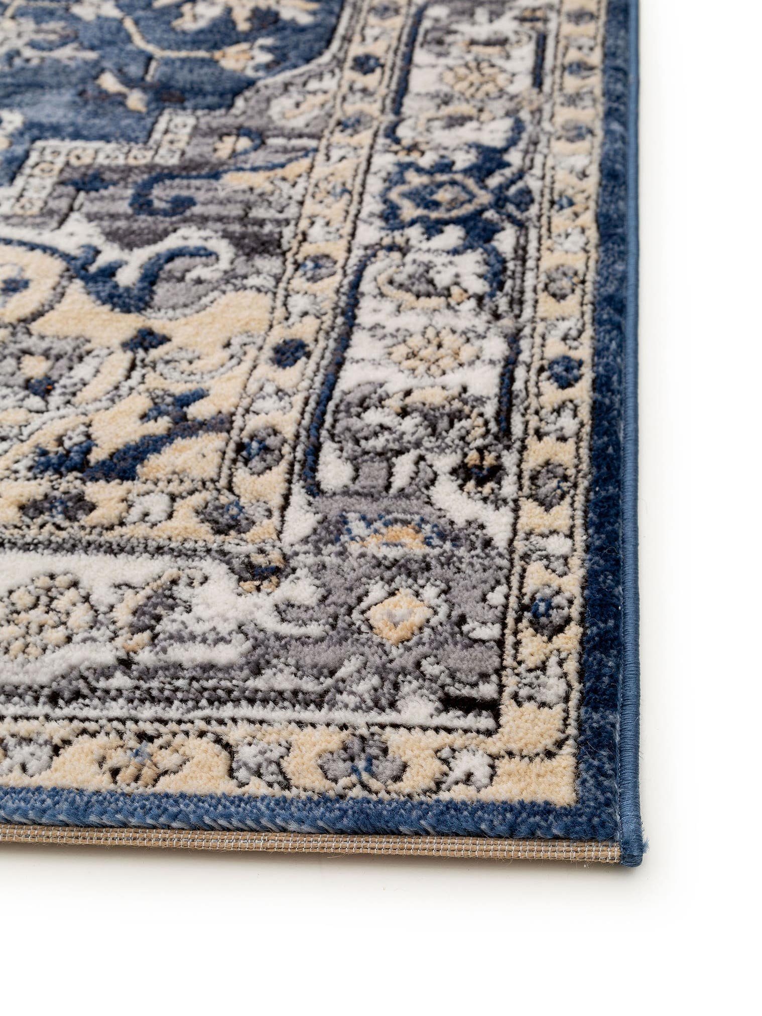 Teppich aus 70% Polyester, 30% Polypropylen in Beige mit 11 bis 20 mm hohem Flor von benuta Nest