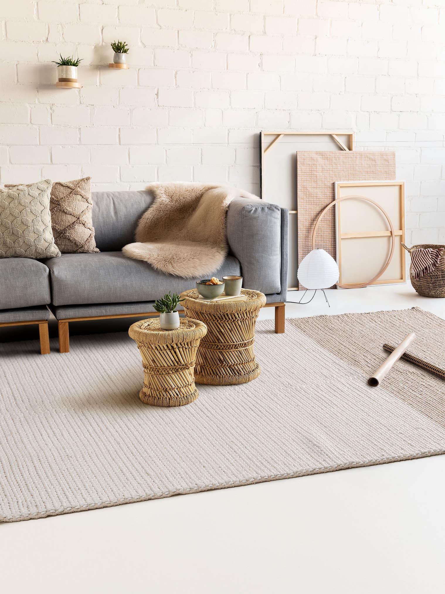 Tapis en 60% Laine, 40% Polyester en Beige avec une pile de 1- 5 mm de hauteur de benuta Pure