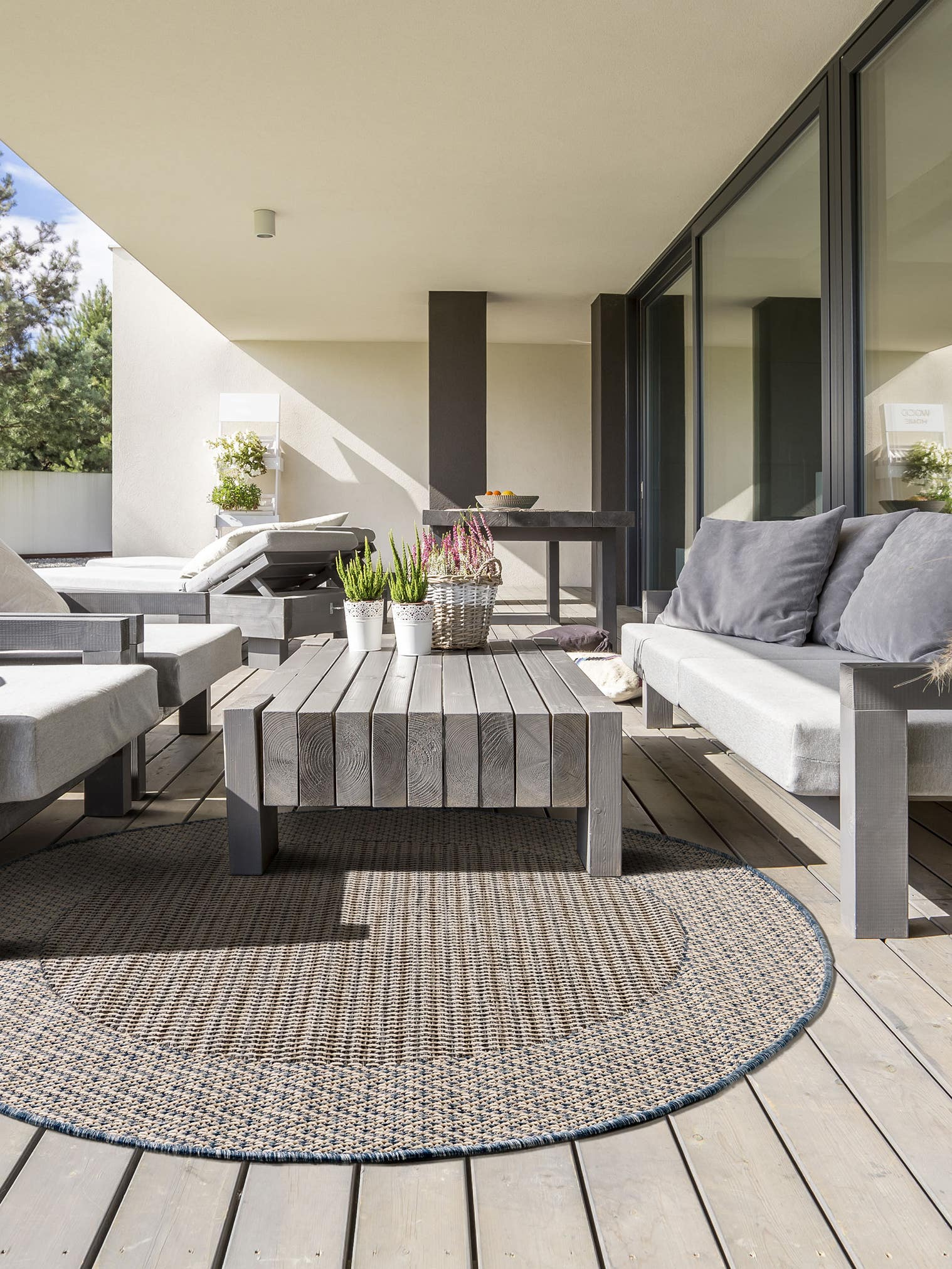 Teppich aus 100% Polypropylen in Beige mit bis 5 mm hohem Flor von benuta Nest