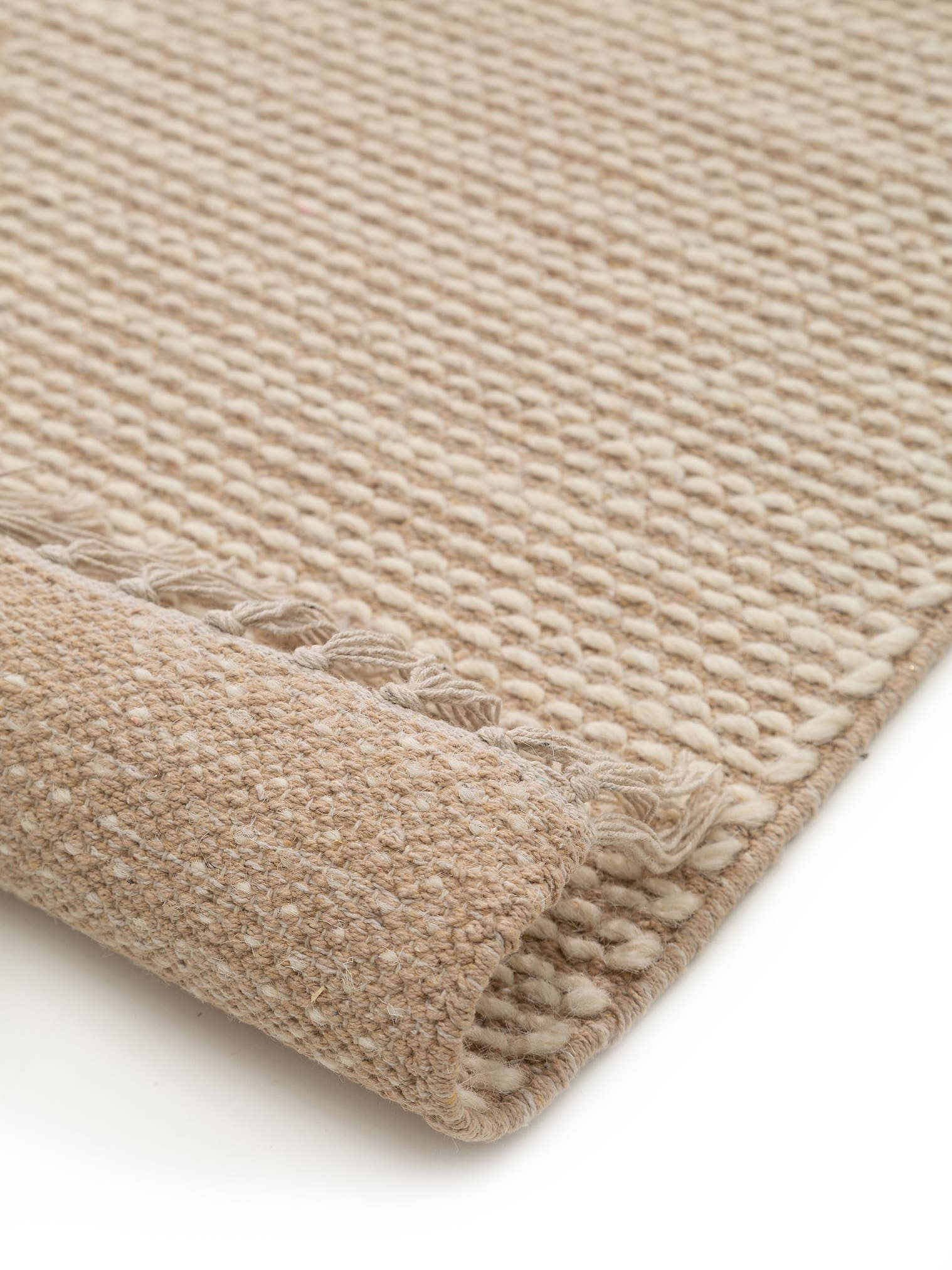 Alfombra de 60% Algodón, 40% Lana en Beige con un pelo de {{Placeholder_Pile Height}} de altura de benuta Pure