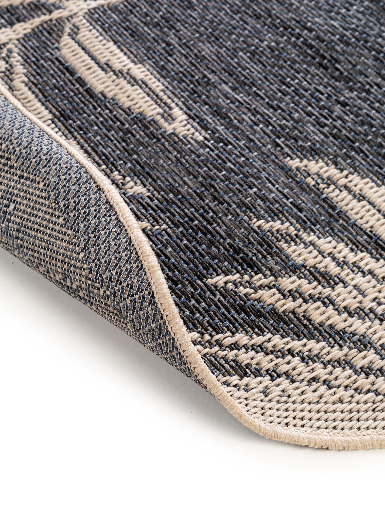 Teppich aus 100% Polypropylen in Blau mit bis 5 mm hohem Flor von benuta Nest