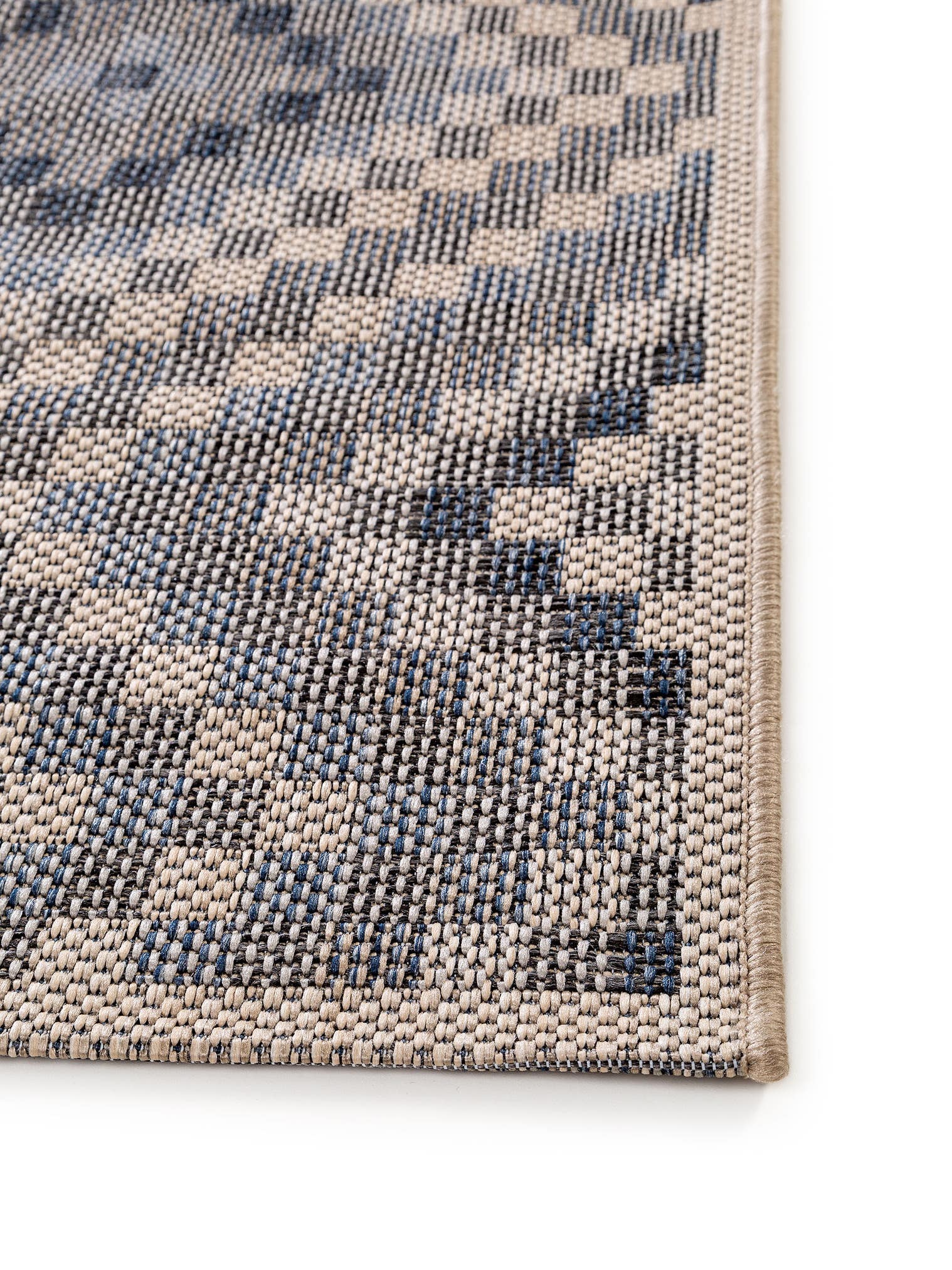 Teppich aus 100% Polypropylen in Blau mit bis 5 mm hohem Flor von benuta Nest