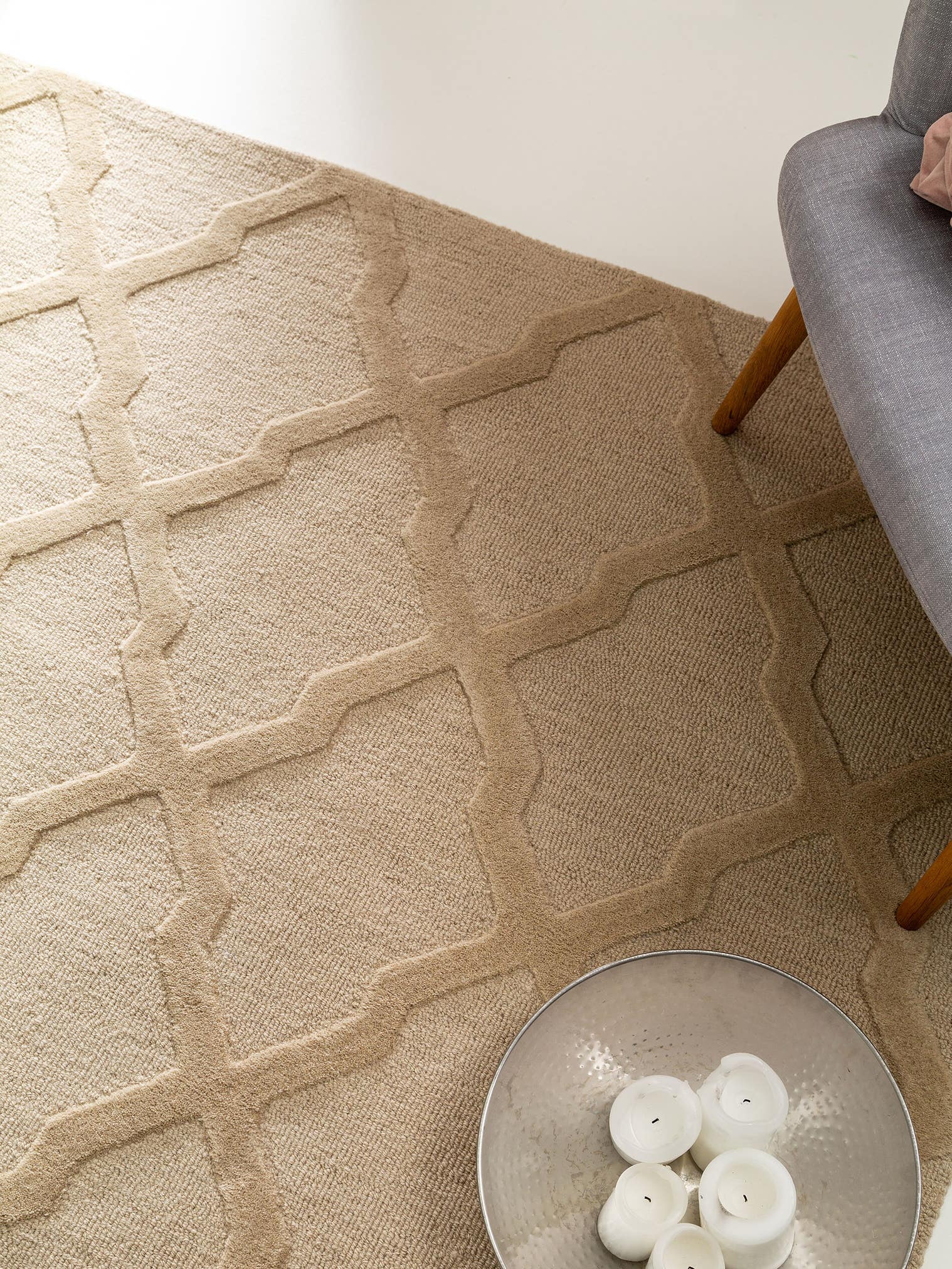 Tapijt van 100% Wol in Beige met een 11 - 20 mm hoge pool van benuta Pure
