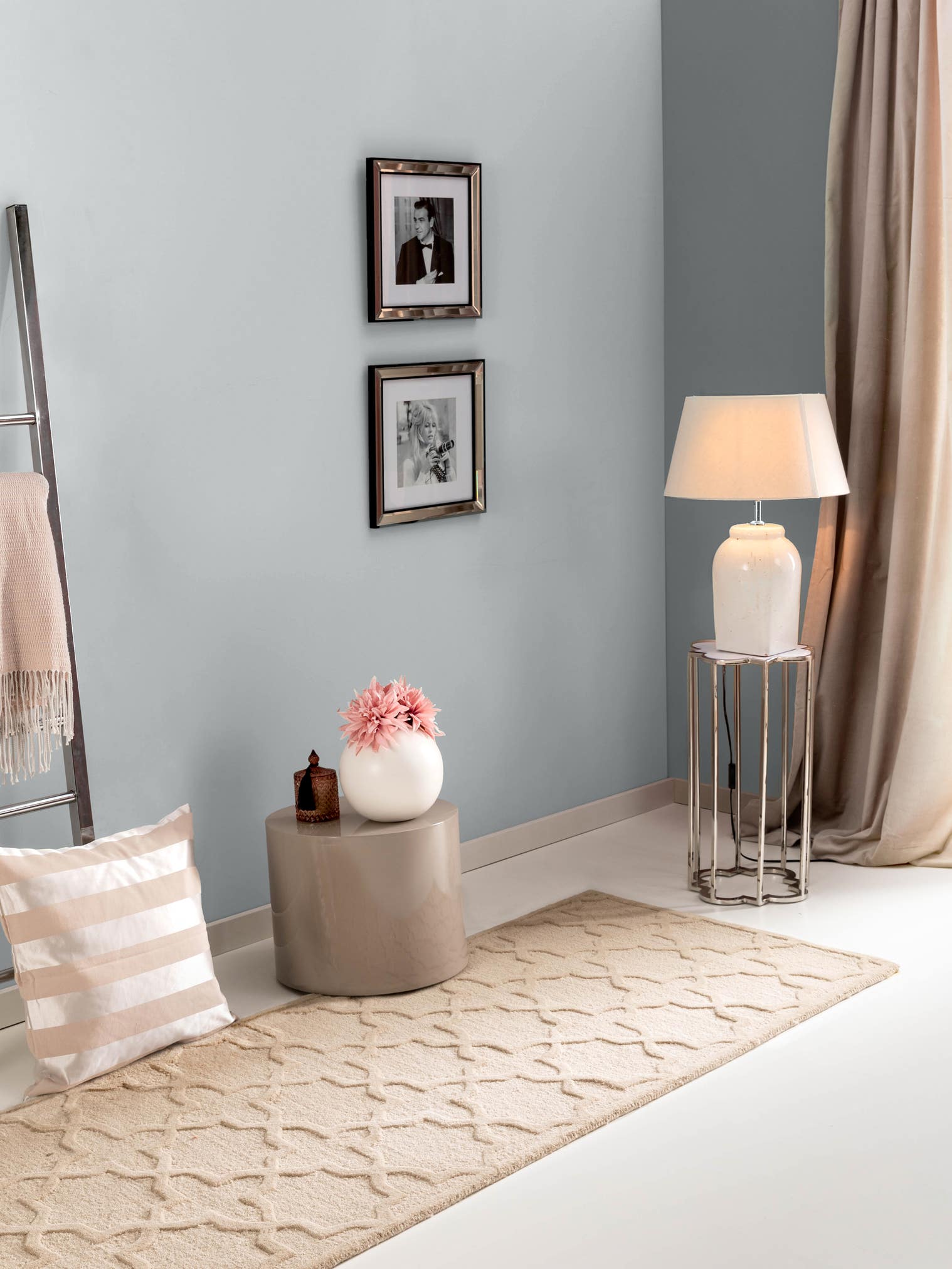Teppich aus 100% Wolle in Beige mit 11 bis 20 mm hohem Flor von benuta Pure