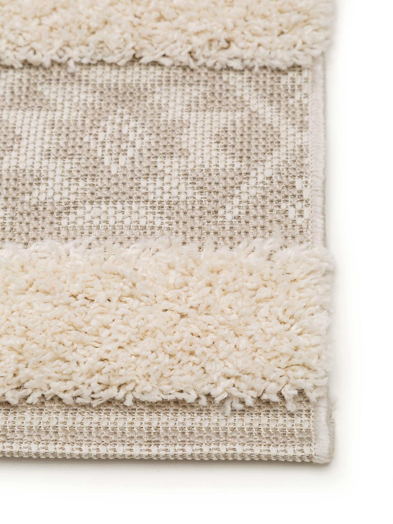 Teppich aus 100% Polypropylen in Beige mit 21 bis 30 mm hohem Flor von Lytte