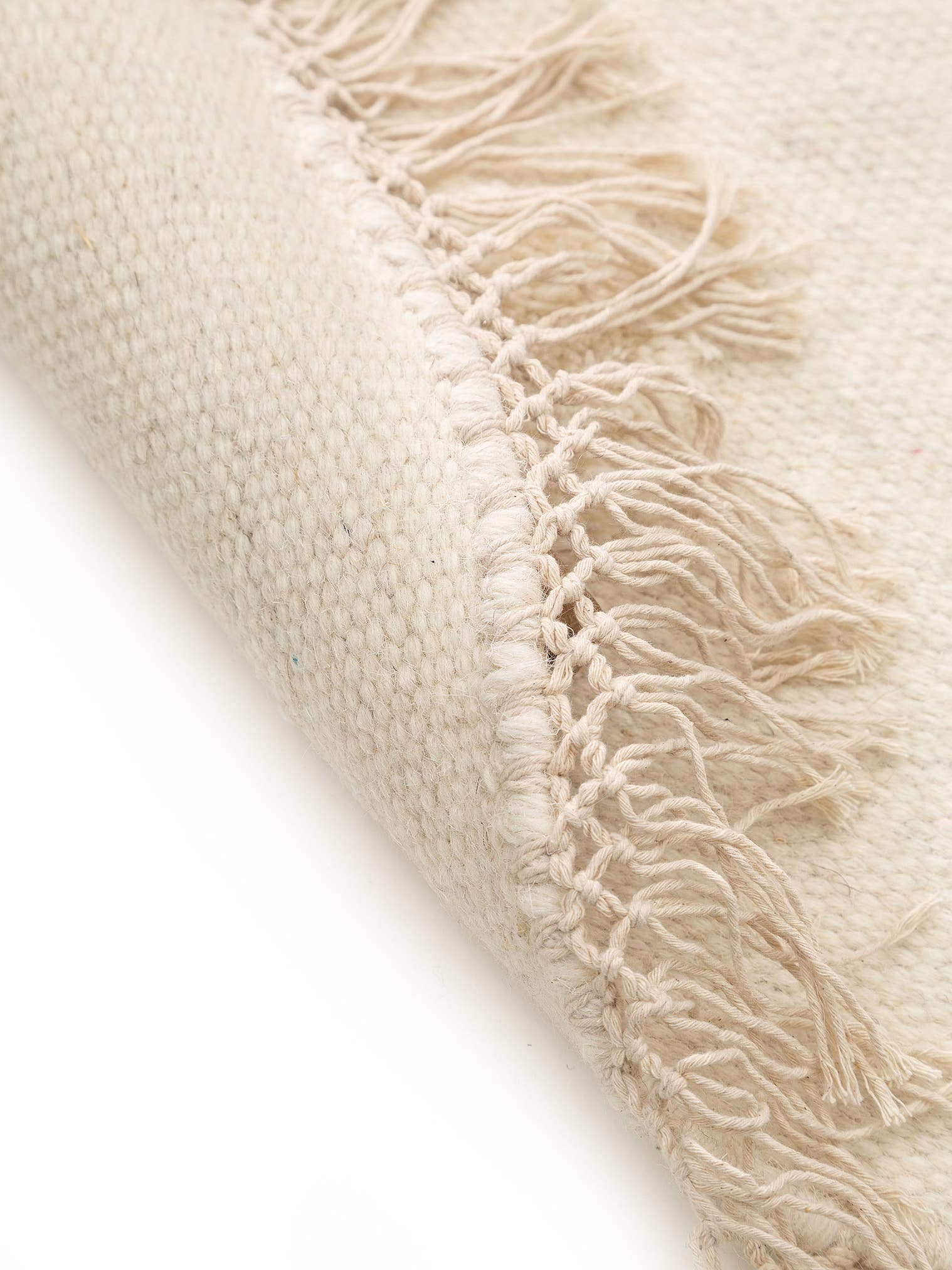 Tappeto di 80% lana, 20% cotone in Grigio con pelo alto 11 - 20 mm da Lytte