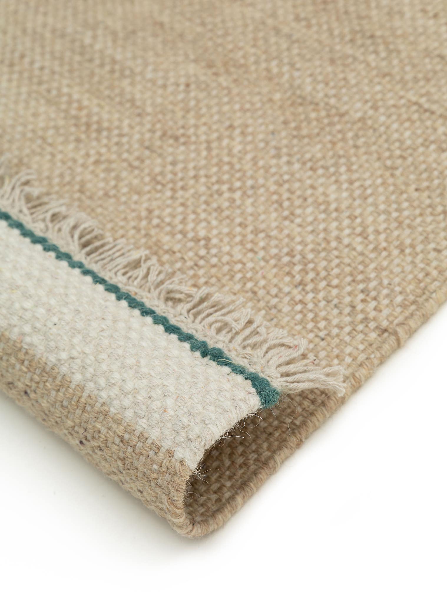 Teppich aus 60% Wolle, 40% Baumwolle in Beige mit bis 5 mm hohem Flor von benuta Pop