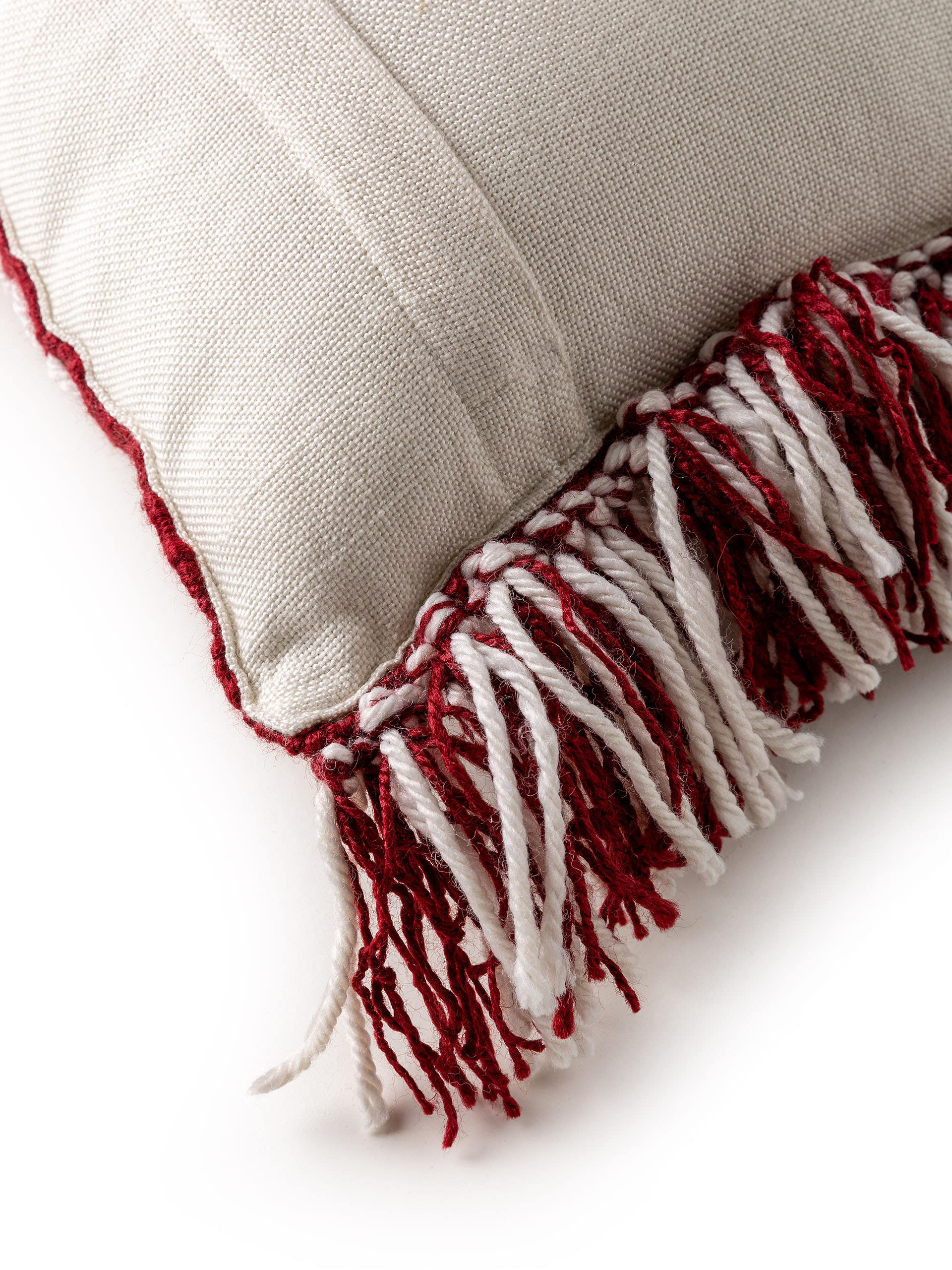 In- & Outdoor cushion Morty Red in Geometric design made of 100% Polyester (recycled PET) by benuta Pure