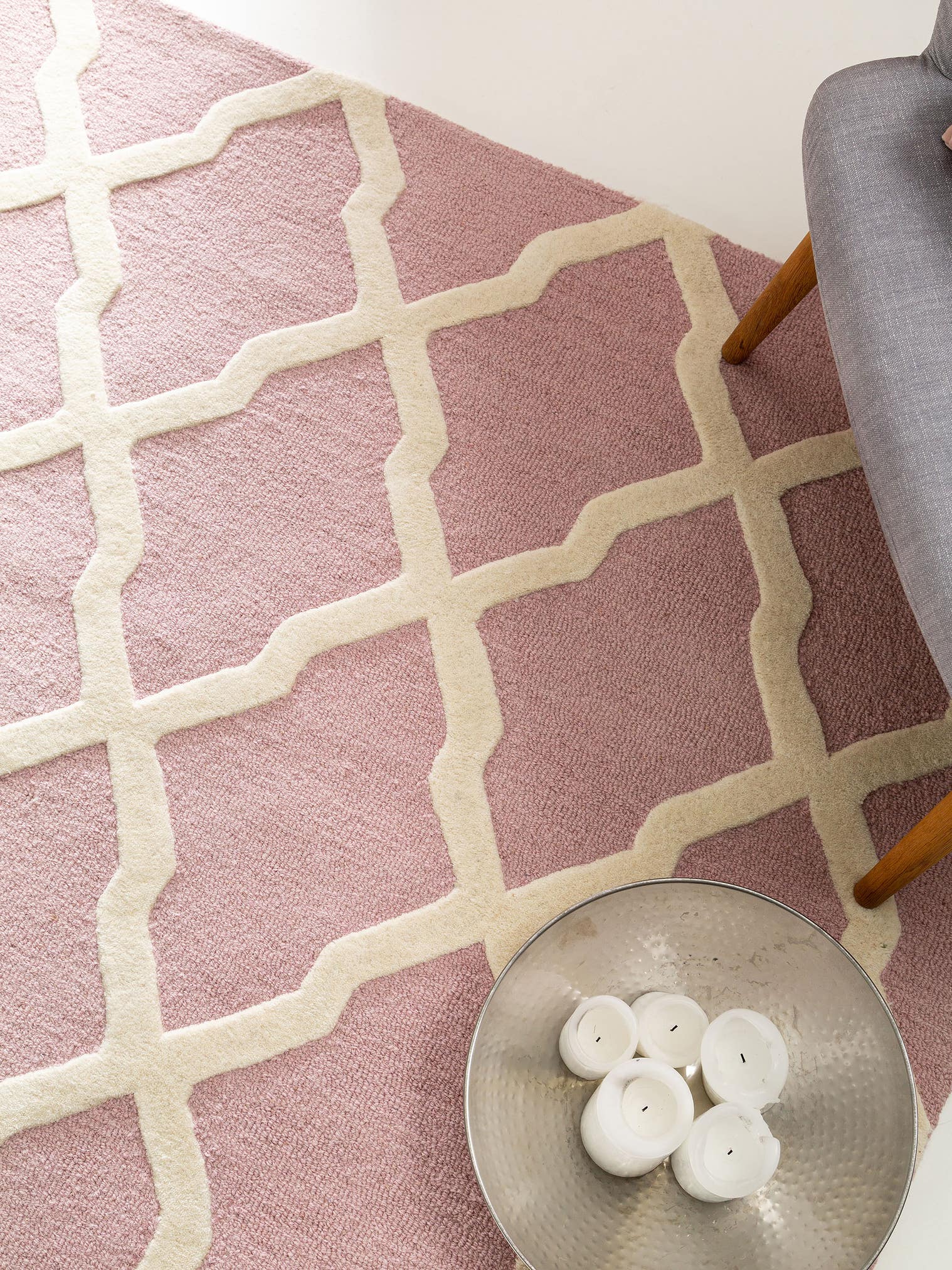 Teppich aus 100% Wolle in Rosa mit 11 bis 20 mm hohem Flor von benuta Pure