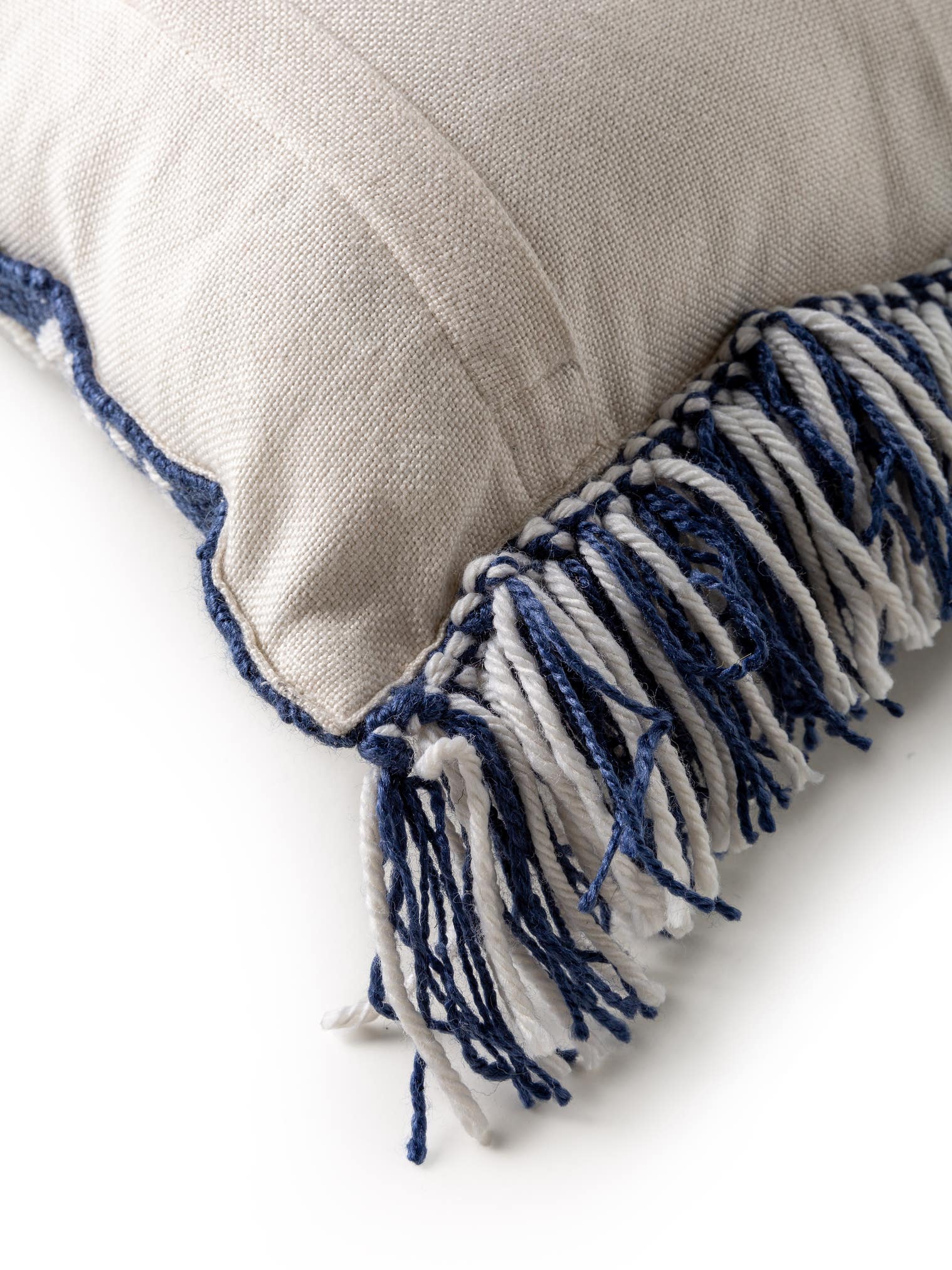 In- & Outdoor cushion Morty Dark Blue in Geometric design made of 100% Polyester (recycled PET) by benuta Pure