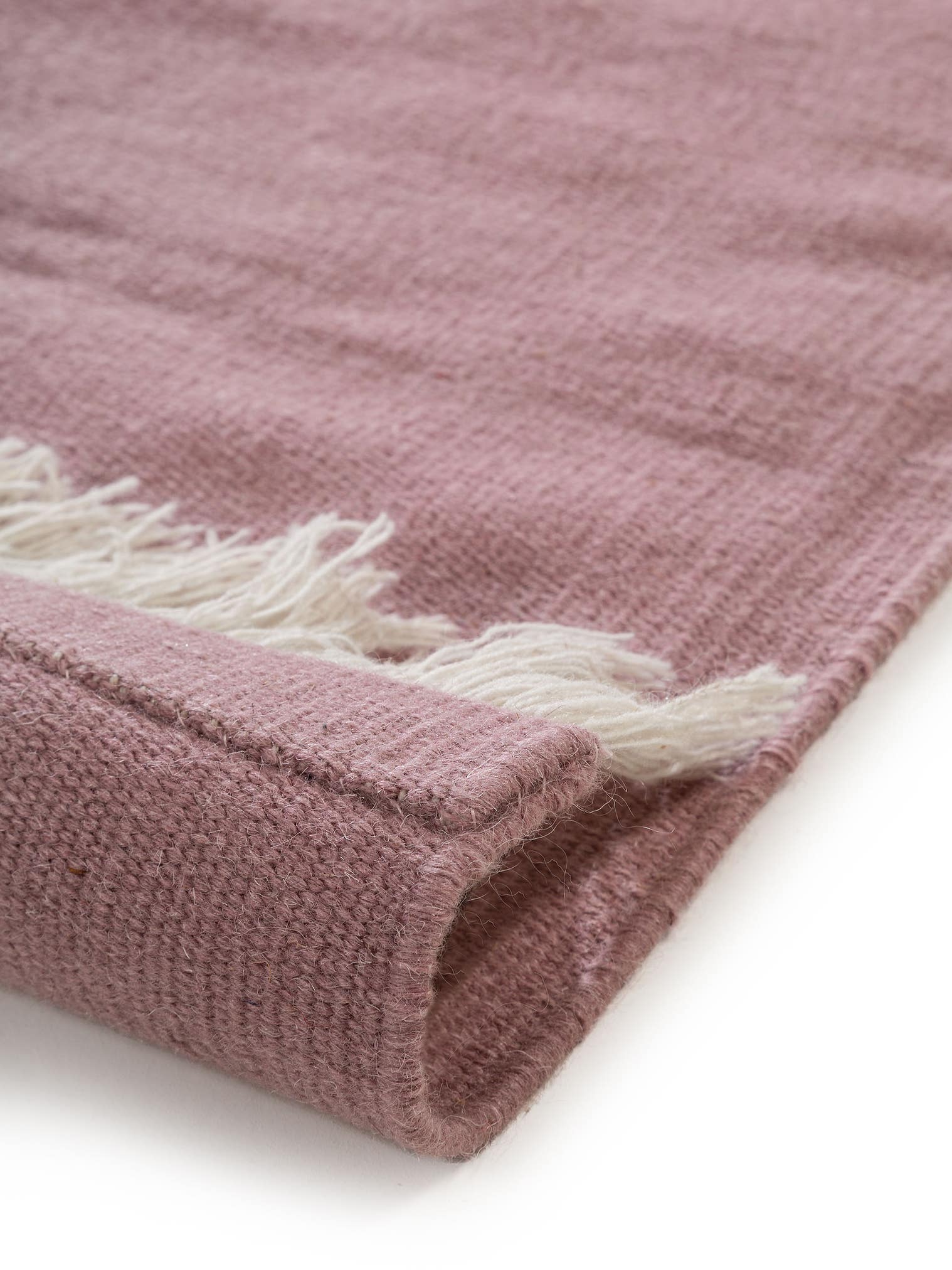 Teppich aus 100% Wolle in Beige mit bis 5 mm hohem Flor von benuta Pop