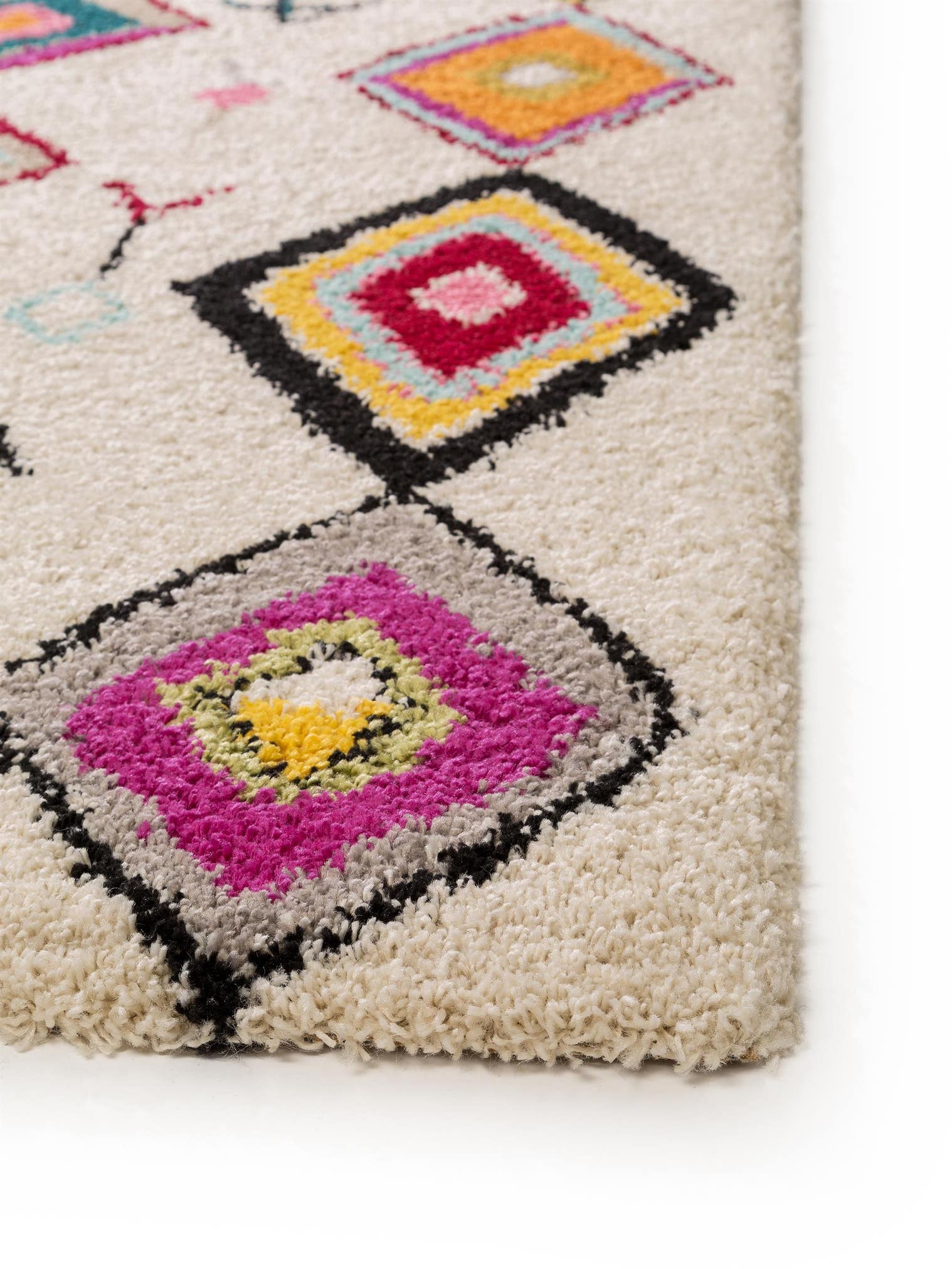 Teppich aus 100% Polypropylen in Beige mit 21 bis 30 mm hohem Flor von benuta Pop