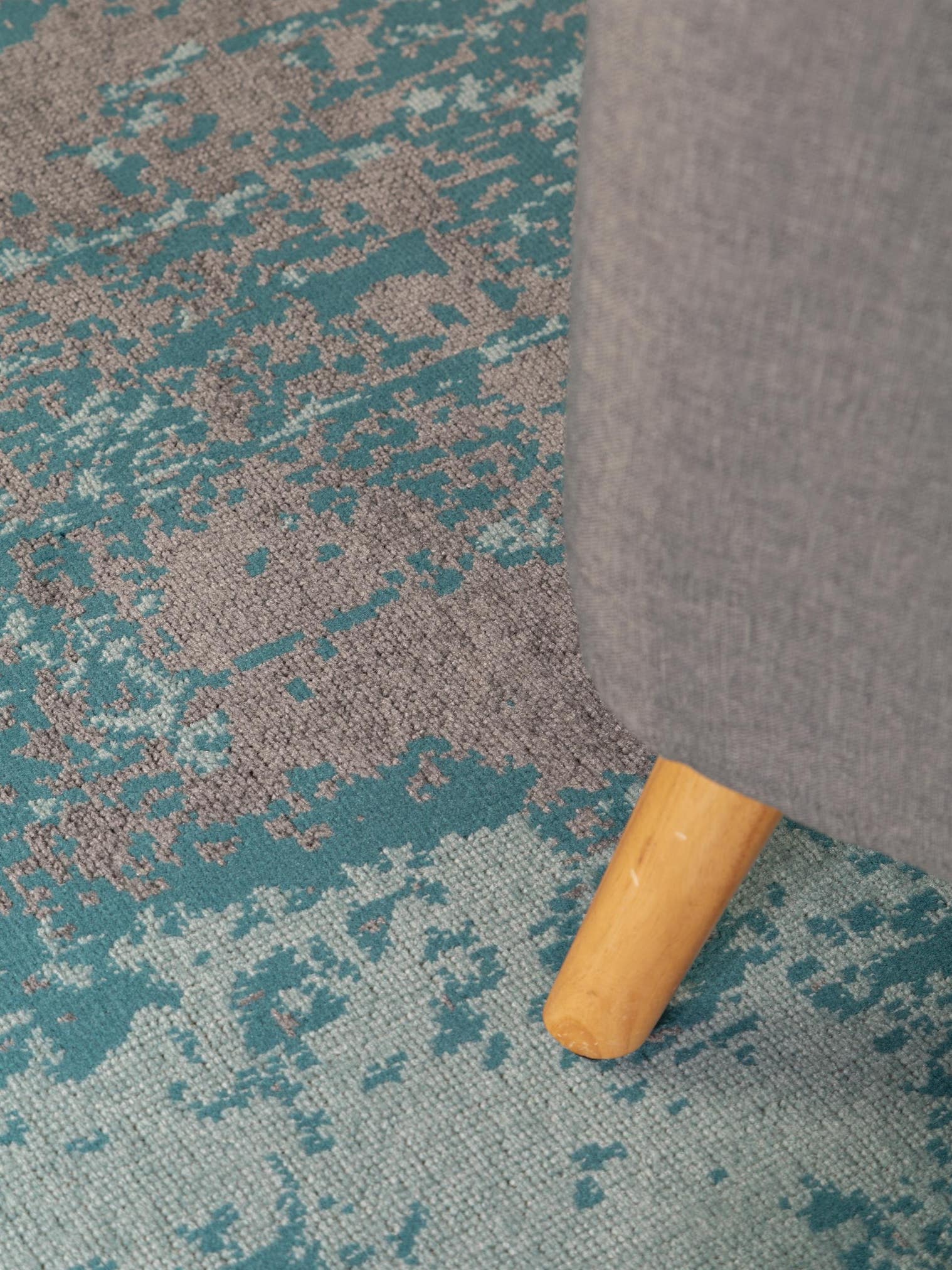 Tapis en 100% Polypropylène en Turquoise avec une pile de 1- 5 mm de hauteur de benuta Nest