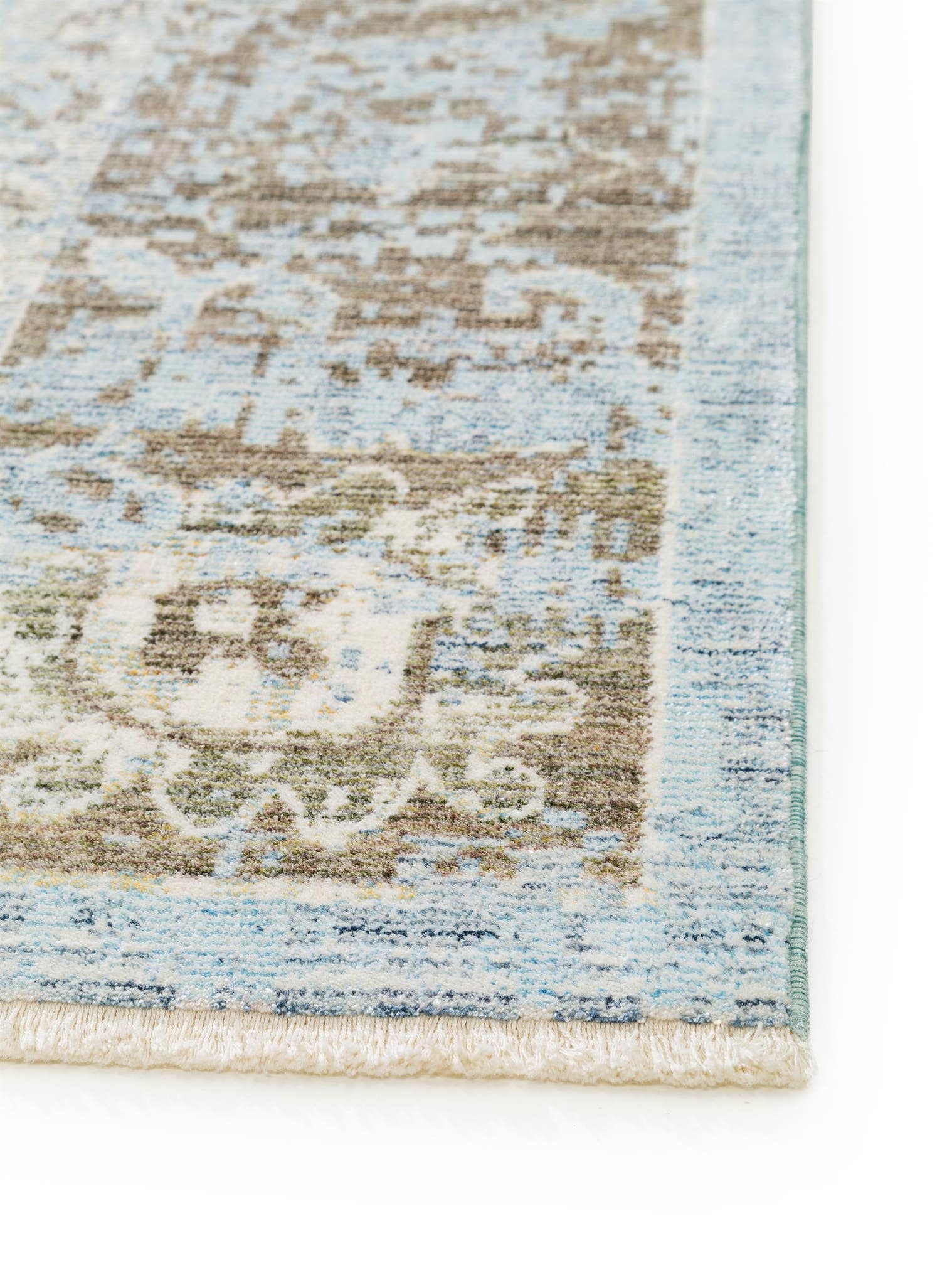Teppich aus 100% Viskose in Taupe mit bis 5 mm hohem Flor von benuta Pop