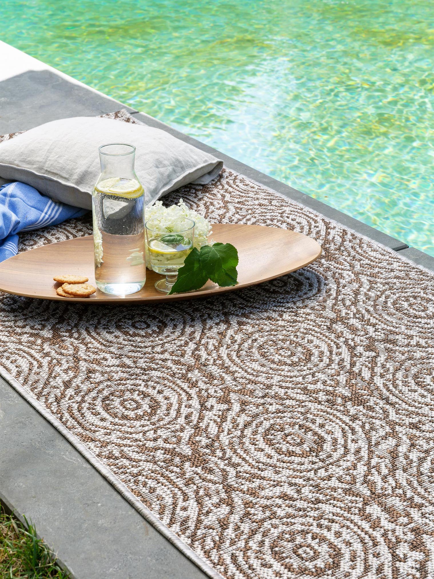 Matta av 100% Polypropylen i Beige med 1- 5 mm hög lugg från benuta
