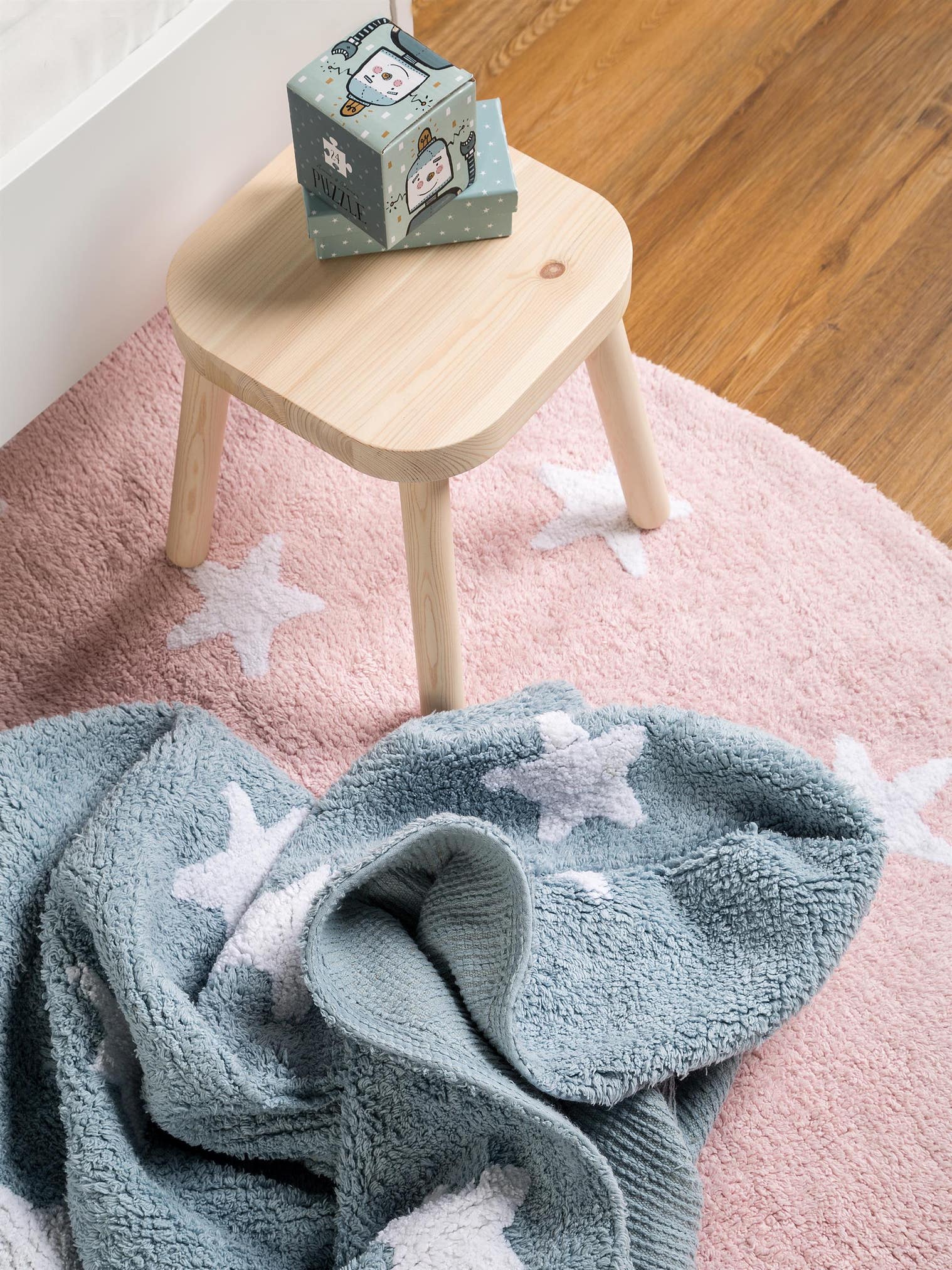 Teppich aus 100% Baumwolle in Rosa mit 11 bis 20 mm hohem Flor von Lytte