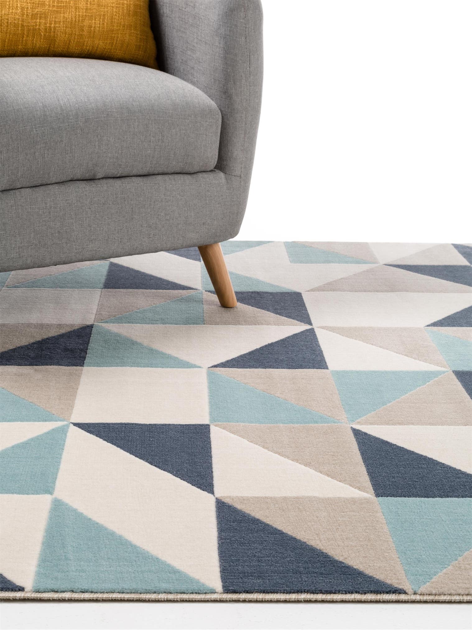 Teppich aus 100% Polypropylen in Blau mit 6 bis 10 mm hohem Flor von benuta Pop