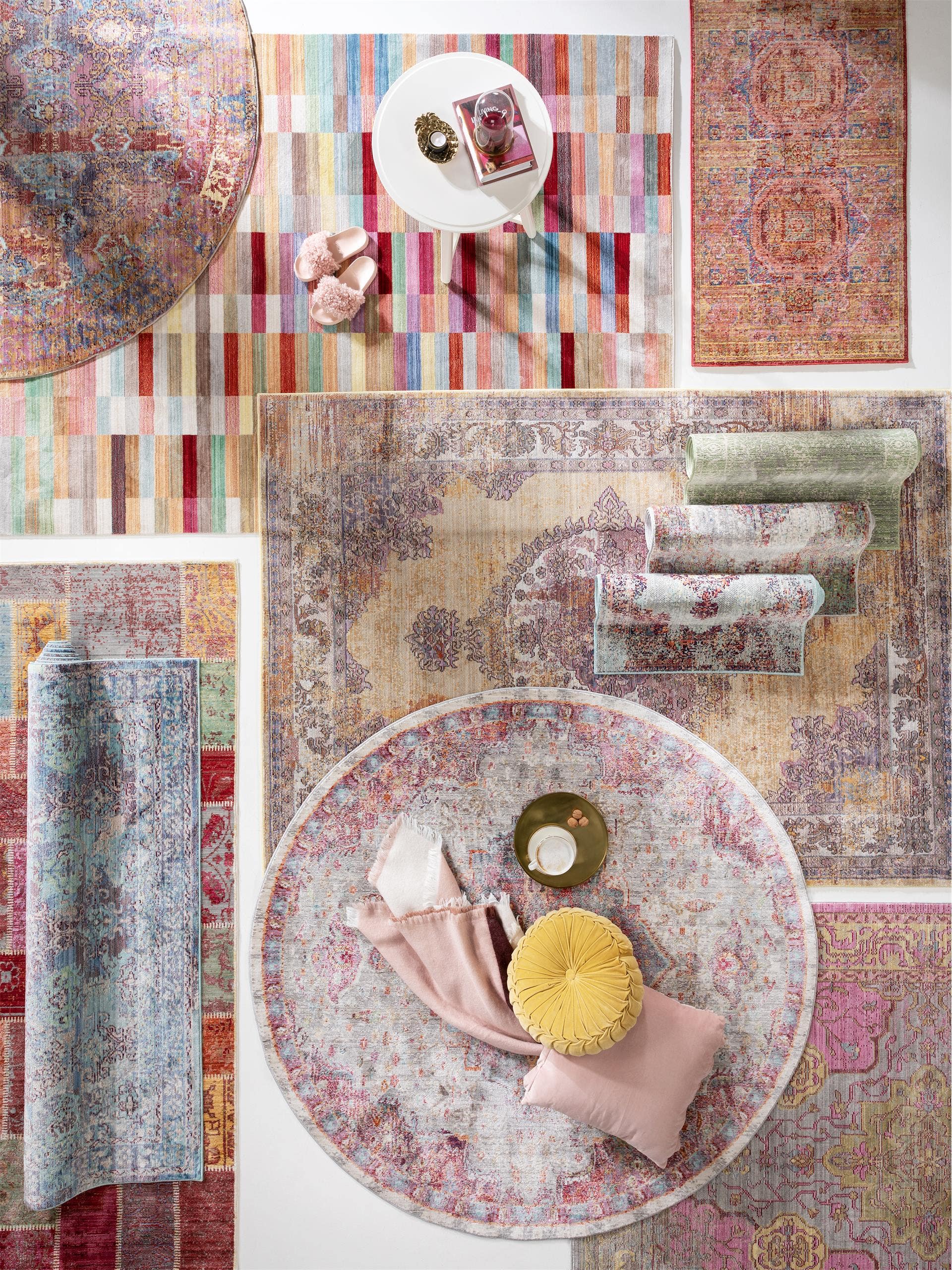 Rug made of 100% Polyester in Multicoloured with a 1- 5 mm high pile by benuta
