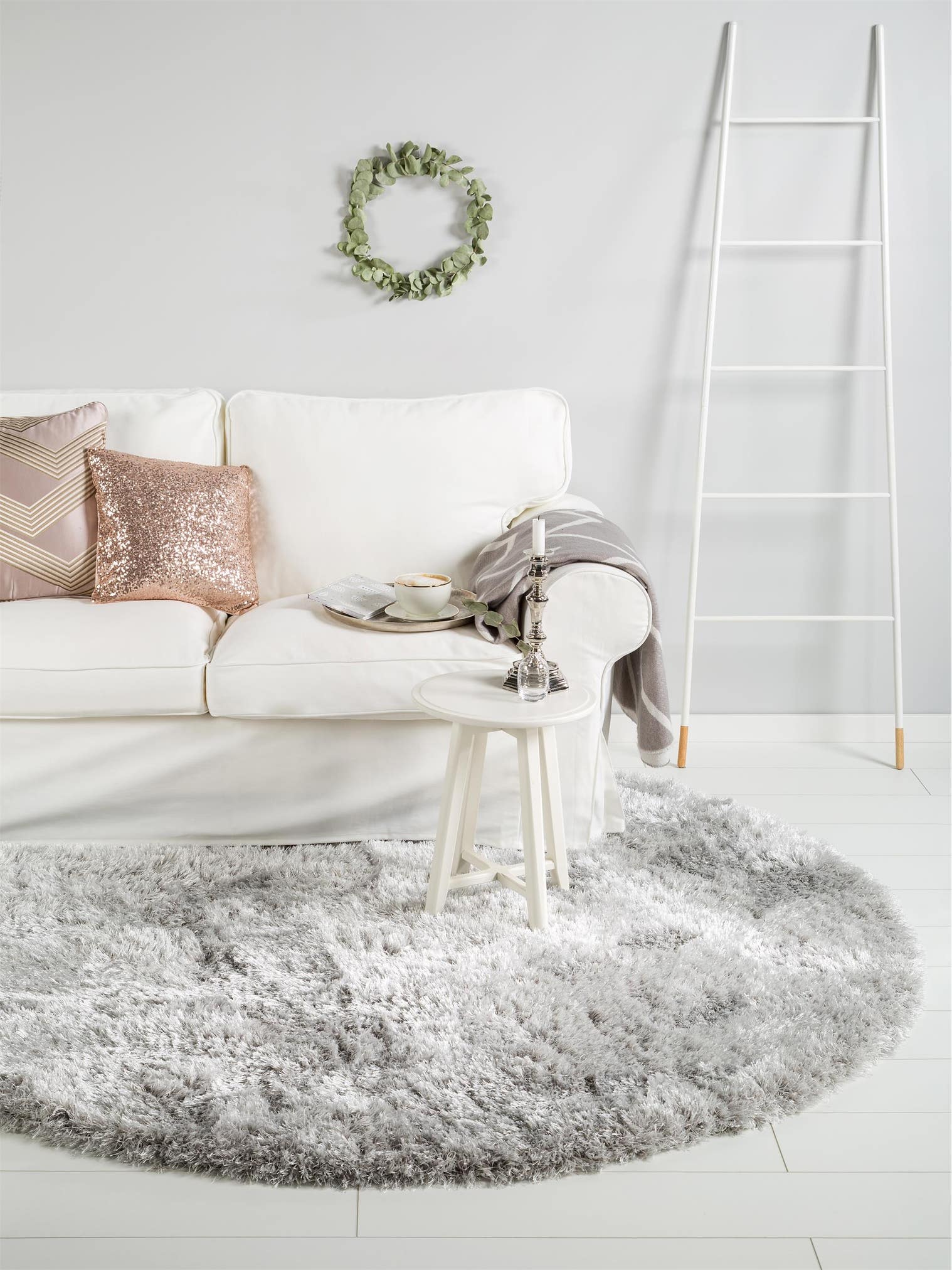 Teppich aus 50% Polyester, 50% Polypropylen in Grau mit 51 bis 60 mm hohem Flor von benuta Pop