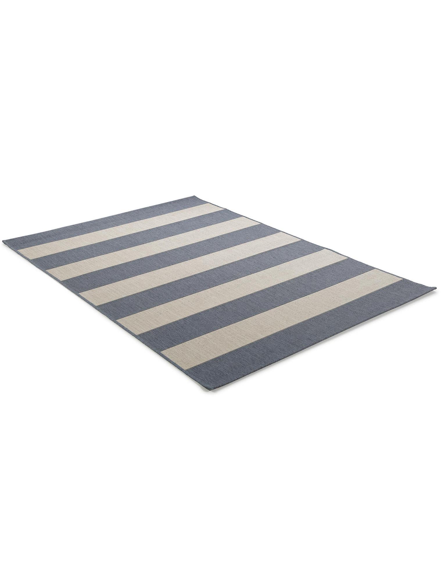 Teppich aus 100% Polypropylen in Blau mit 6 bis 10 mm hohem Flor von benuta Nest