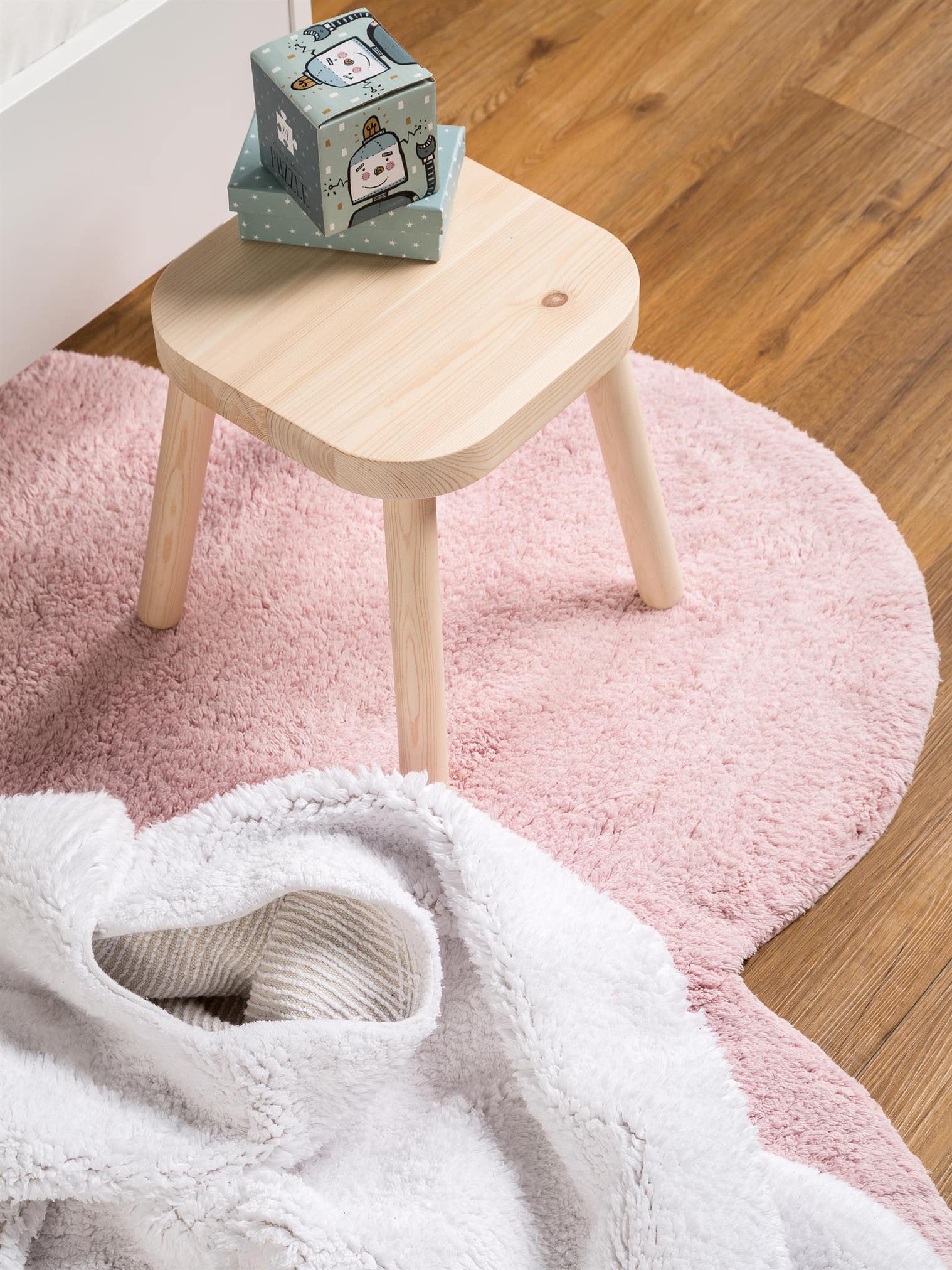 Teppich aus 100% Baumwolle in Rosa mit 11 bis 20 mm hohem Flor von Lytte